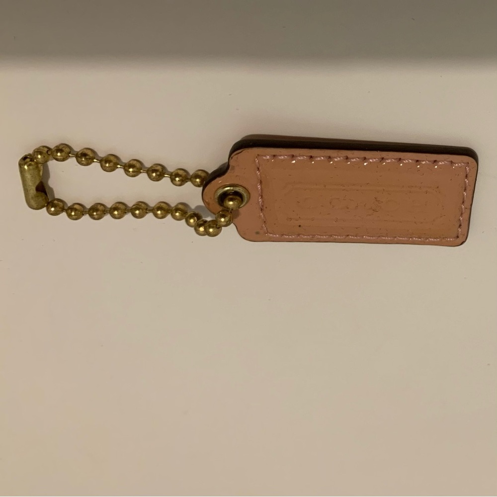 COACH TAN PINK LEATHER KEY FOB BAG CHARM KEYCHAIN HANGTAG 2” x1” medium VINTAGE - Picture 6 of 10